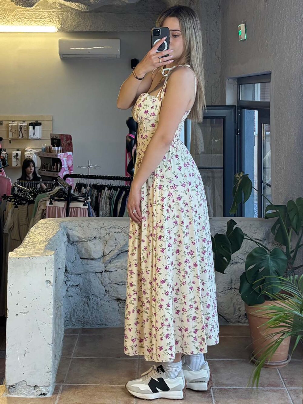 g mov floral midi 2