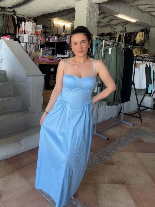 Φόρεμα Midi Με Σφηκοφωλιά Στη Μέση Σε Baby Blue