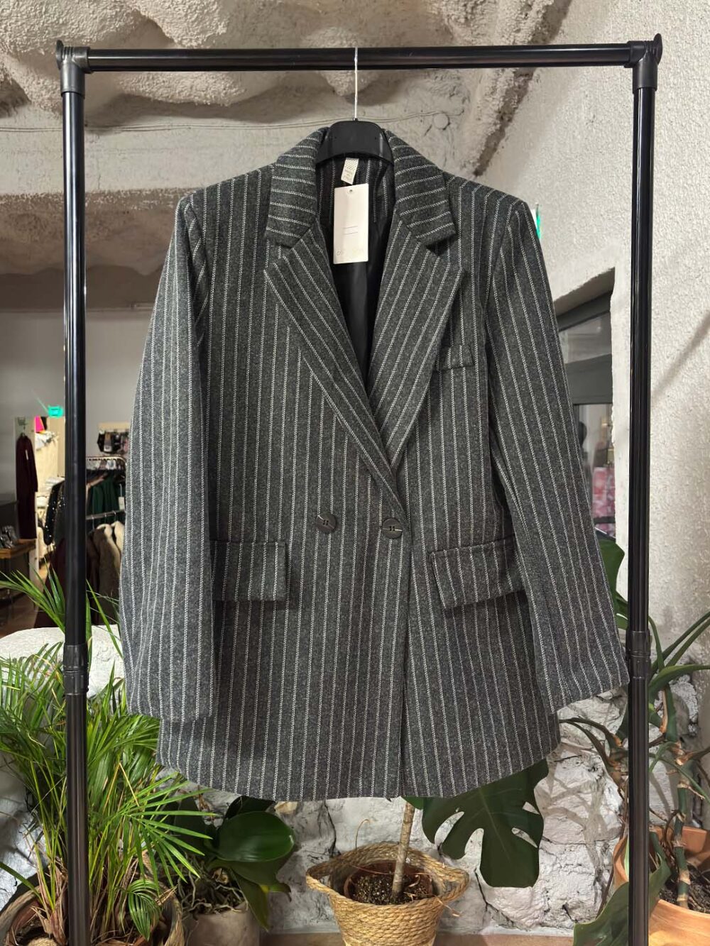 a gri kostoumi tsoxa 2