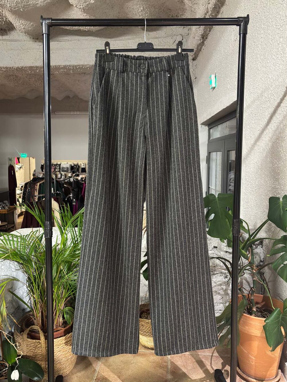 a gri kostoumi tsoxa 3