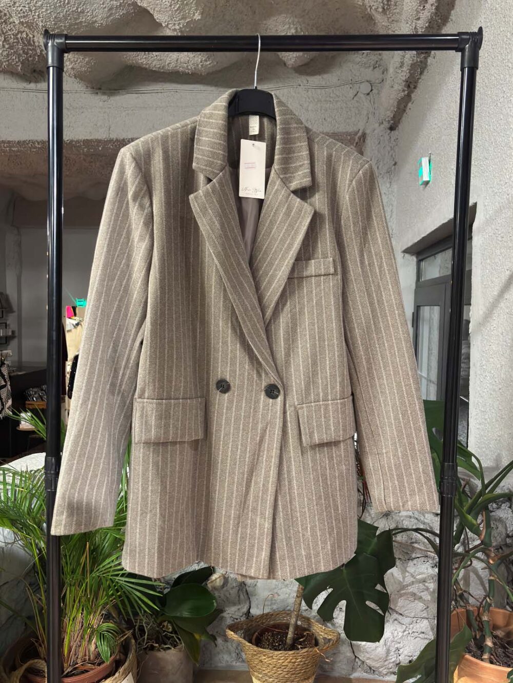 b pourou kostoumi tsoxa 2