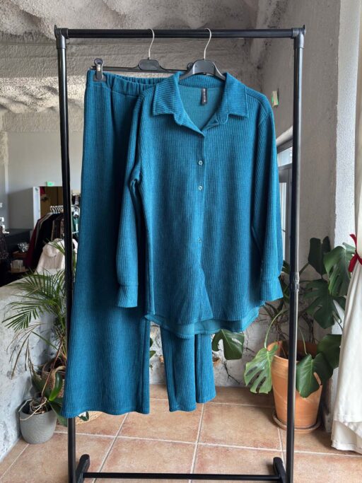 Σετ Κοτλέ Με Πουκάμισο Και Παντελόνα