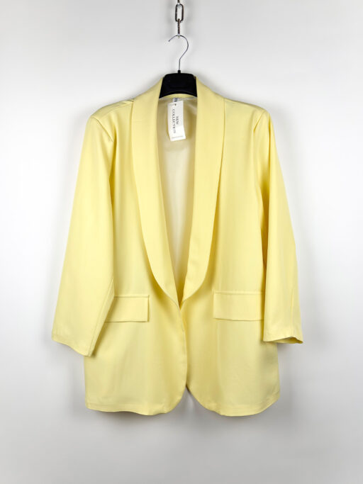 Σακάκι Plus Size Σε Άνετη Γραμμή Effortless Chic