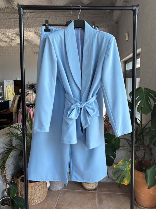 Κοστούμι Candy Cloud Με Παντελόνα Και Σακάκι Με Ζωνάρι