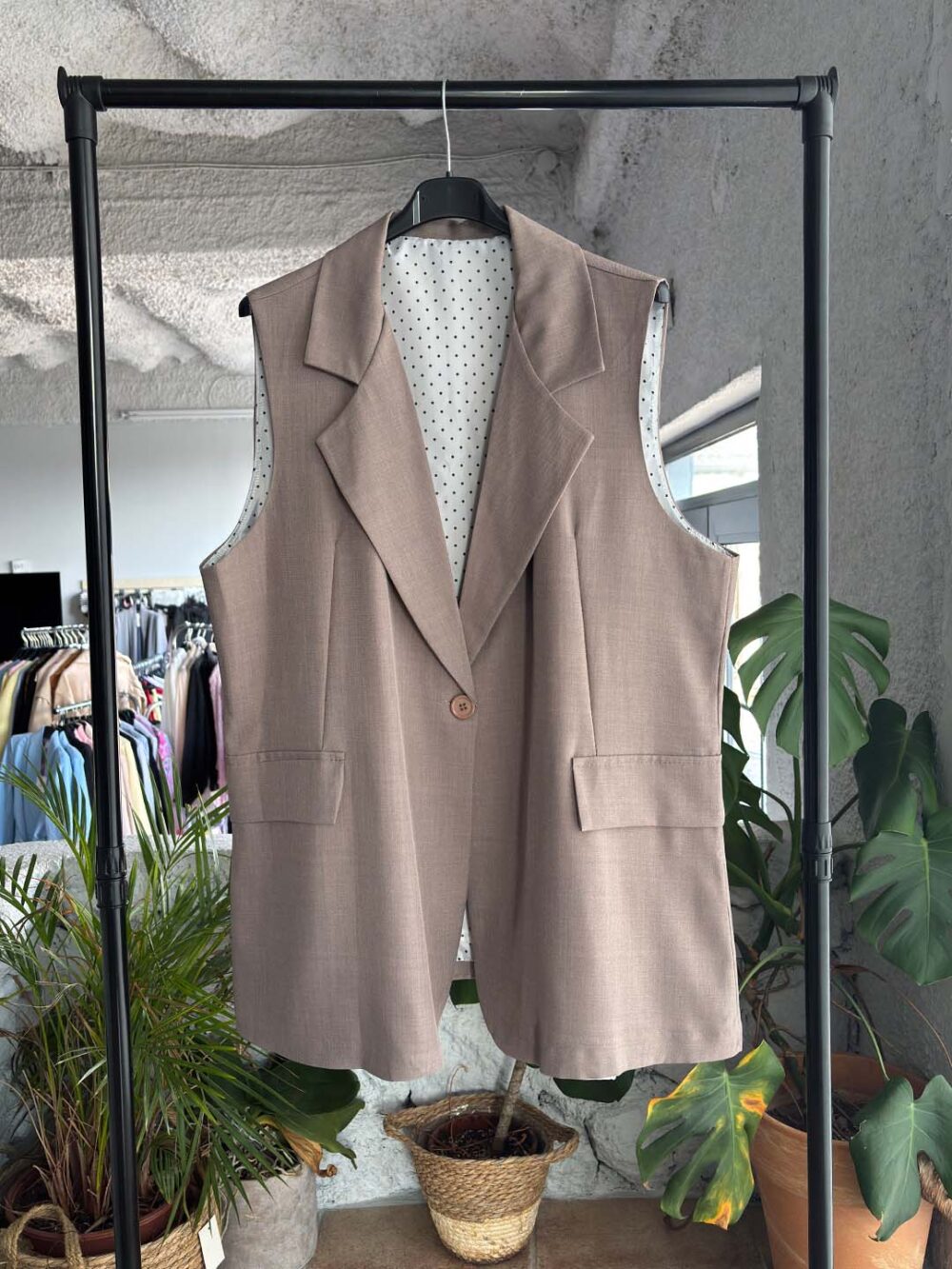 f pourou kostoumi gileko plus 2 f pourou kostoumi gileko plus 2