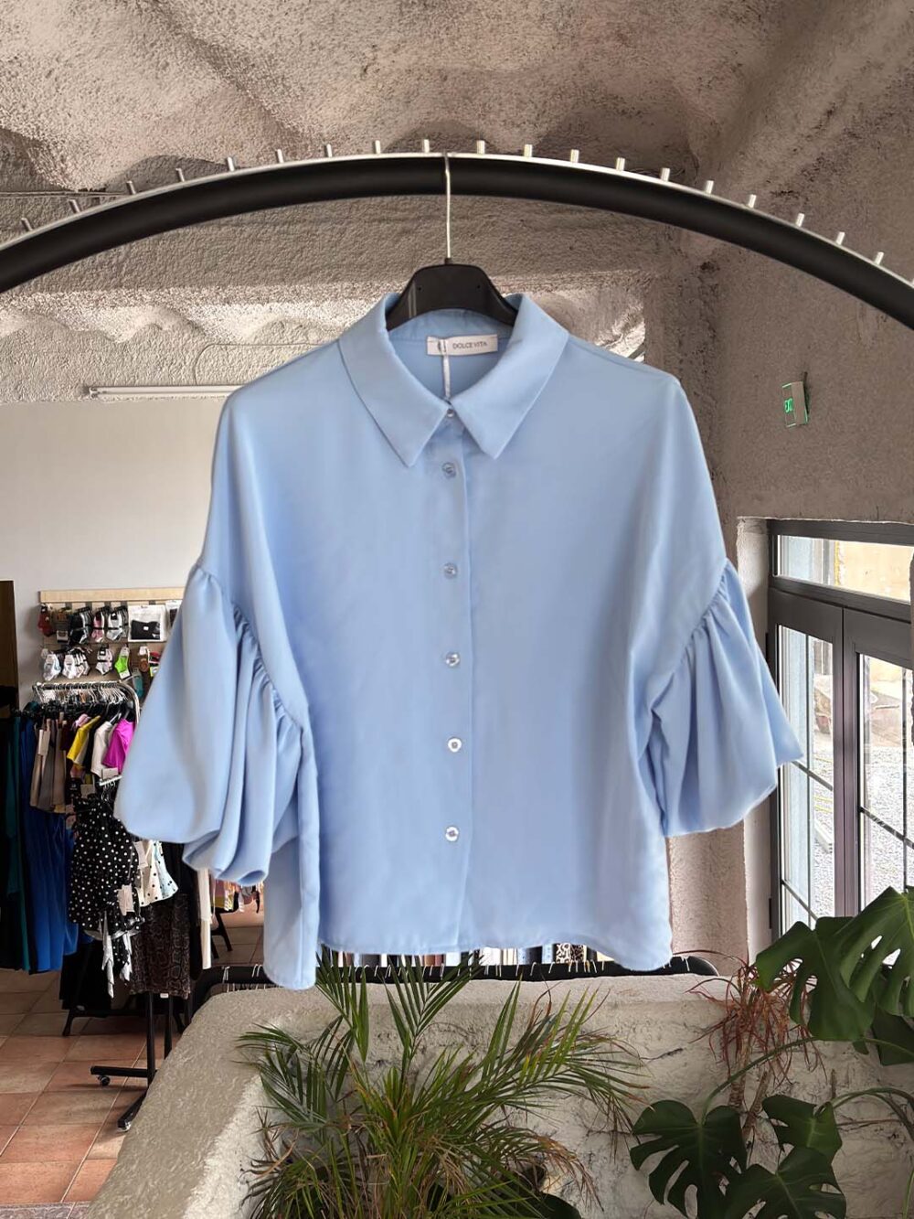 a galazio poukamiso balloon manikia a galazio poukamiso balloon manikia