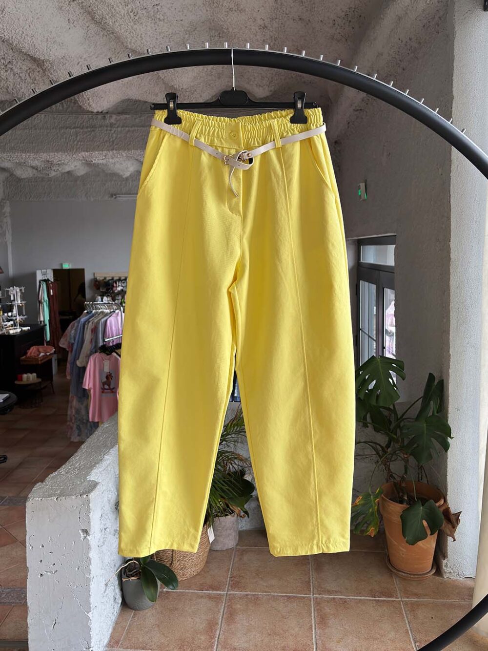 a kitrino panteloni me zwni 1