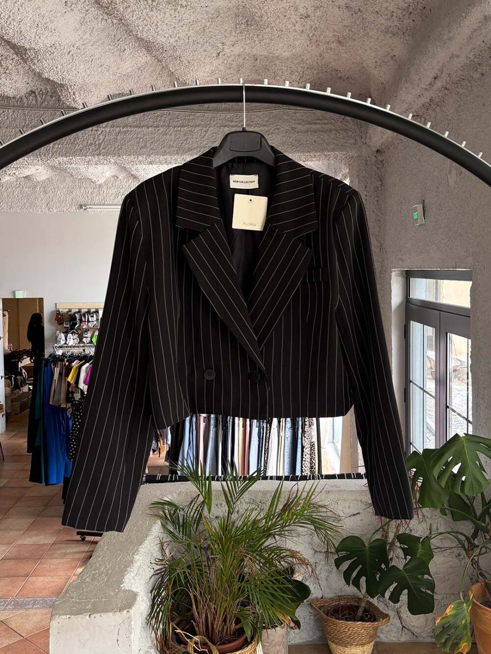 a mauro kpop costume 2