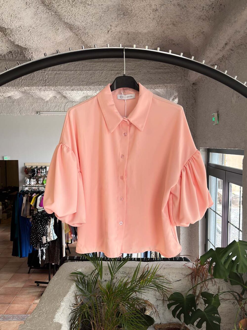 a roz poukamiso balloon manikia a roz poukamiso balloon manikia