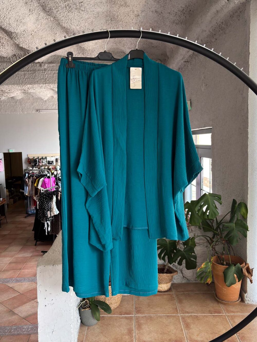 a smaragdi set plus 1