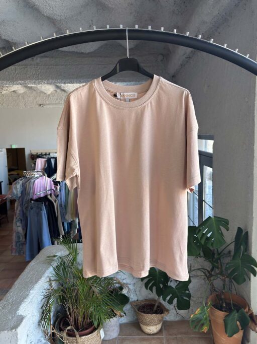 Oversized Μονόχρωμο T-Shirt “Everyday Comfort”