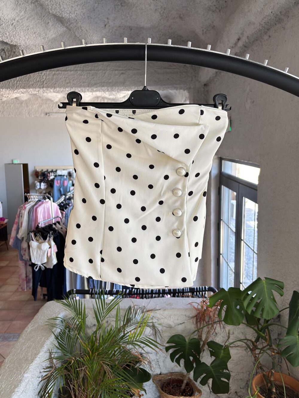 l leuko straples poua 1