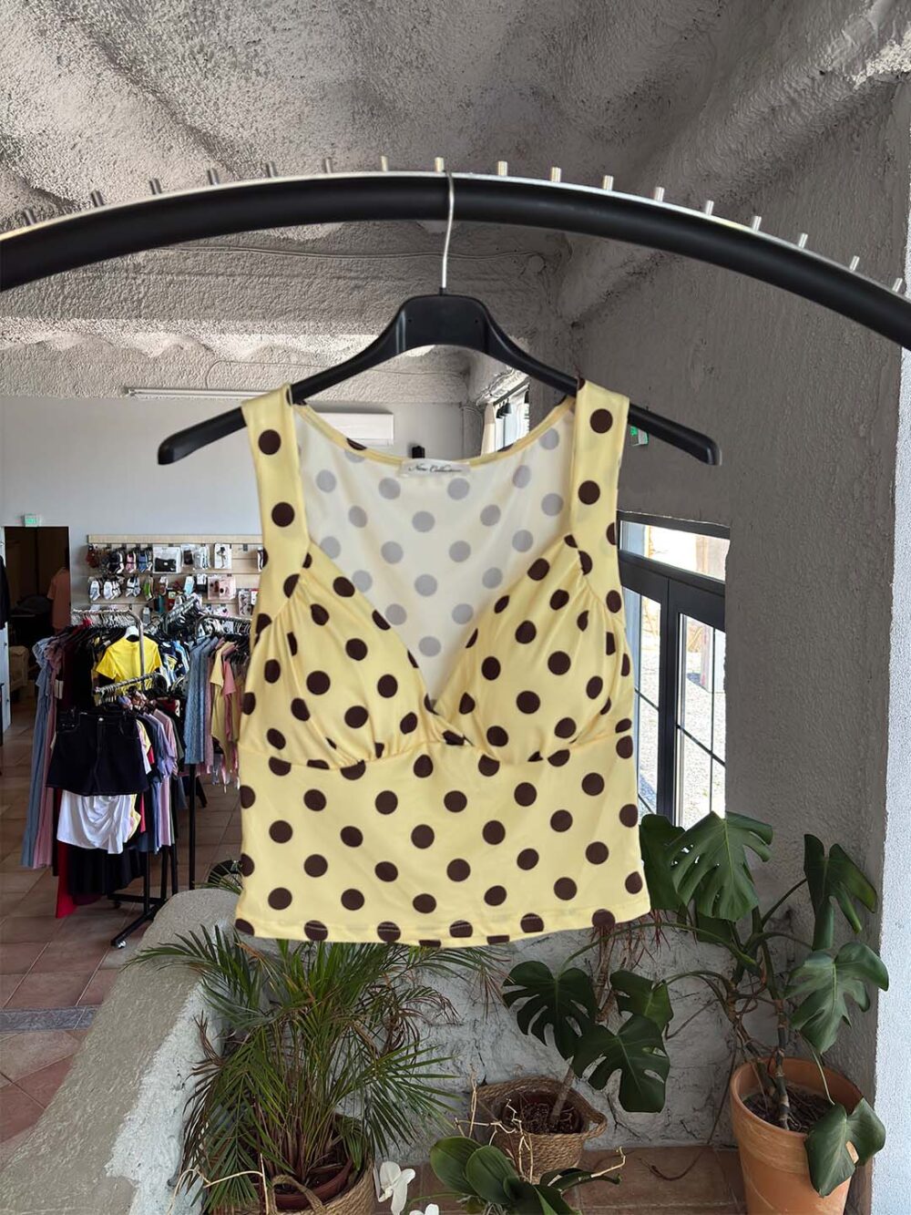 b kitrino poua mplouzaki