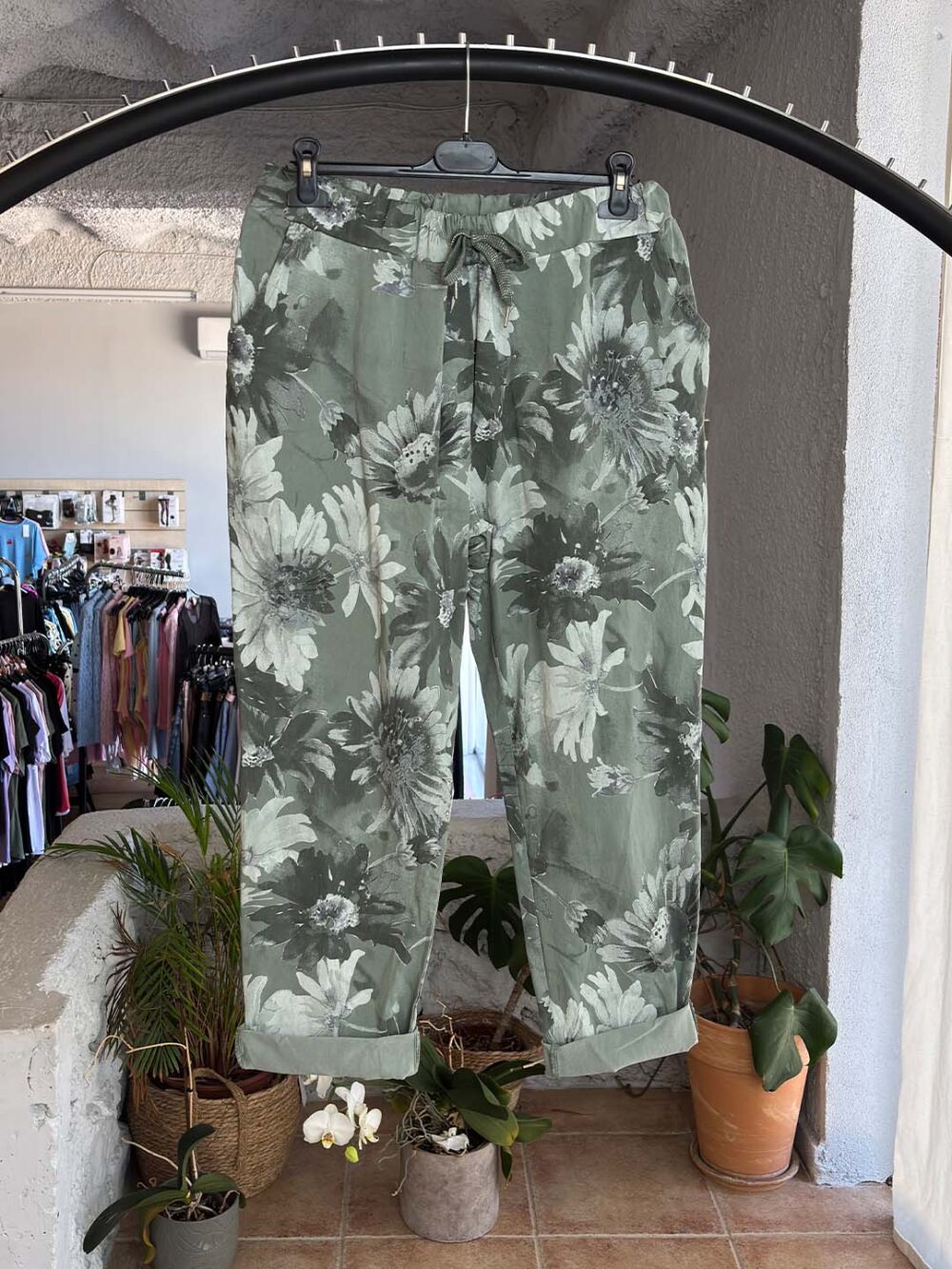 b xaki plus size panteloni floral