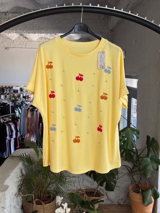 Plus Size Μπλούζα Cherry Με Strass