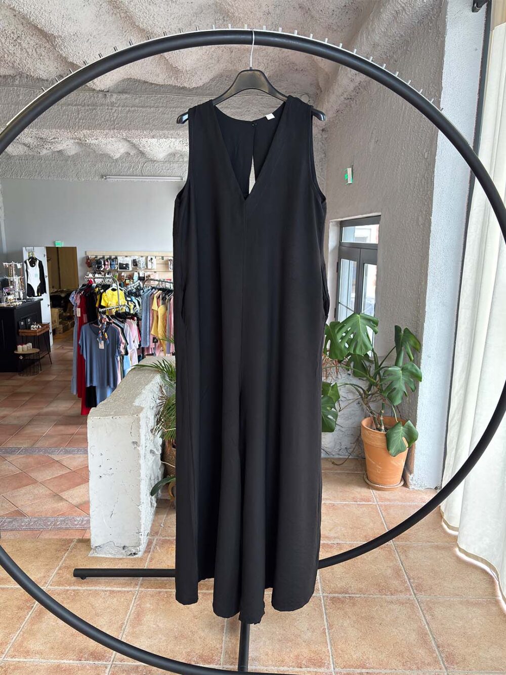 v mauri olosomi plus size 1