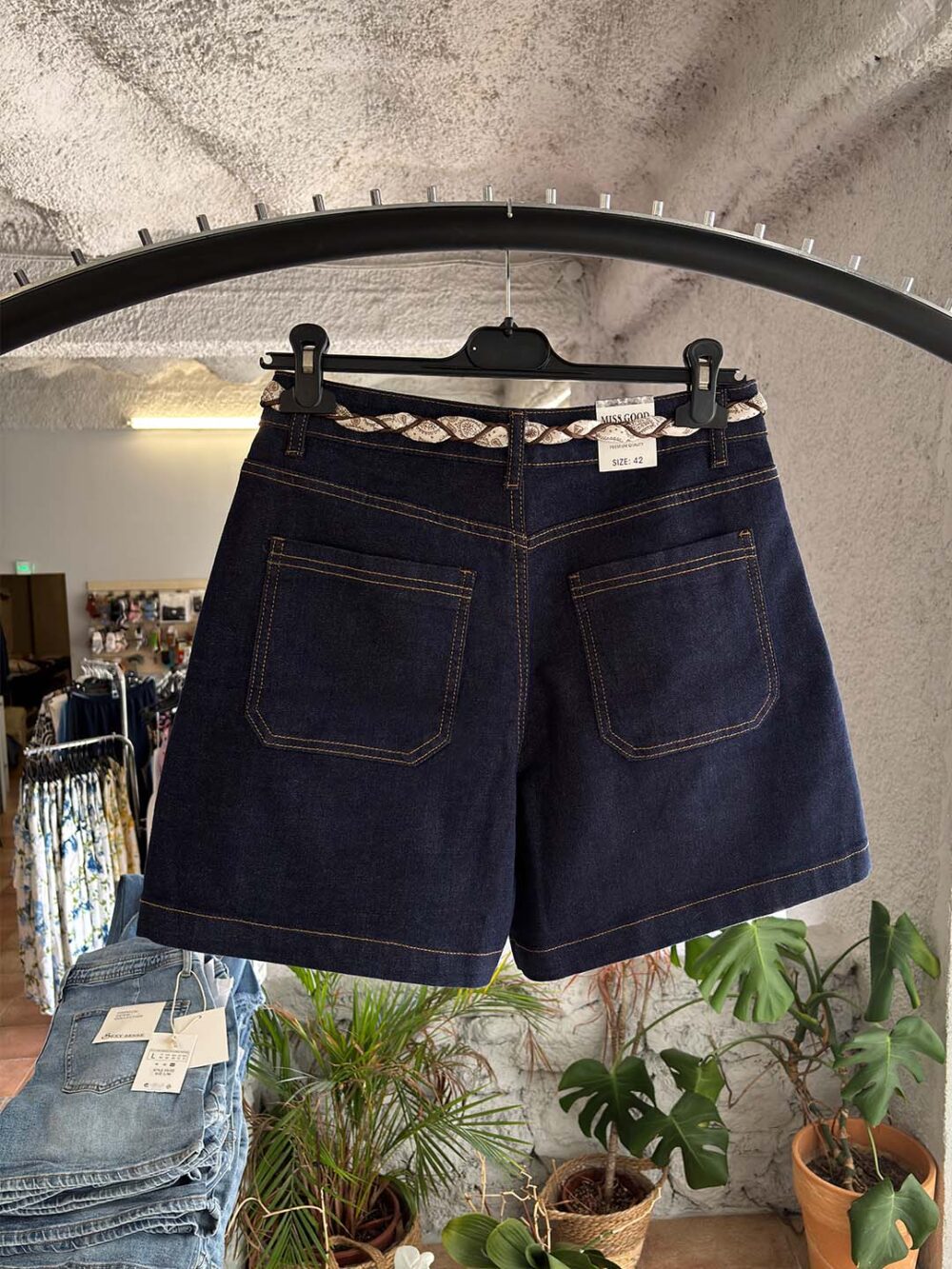 a 7581 midnight blue plus shorts 2