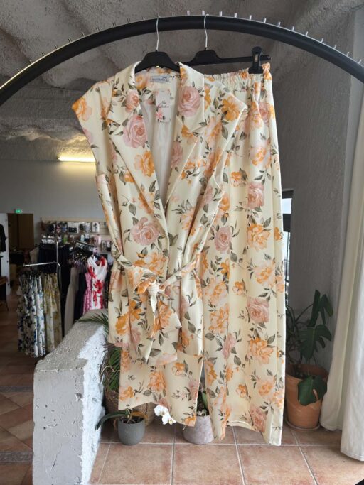Plus Size Floral Σετ Mε Γιλέκο & Παντελόνα