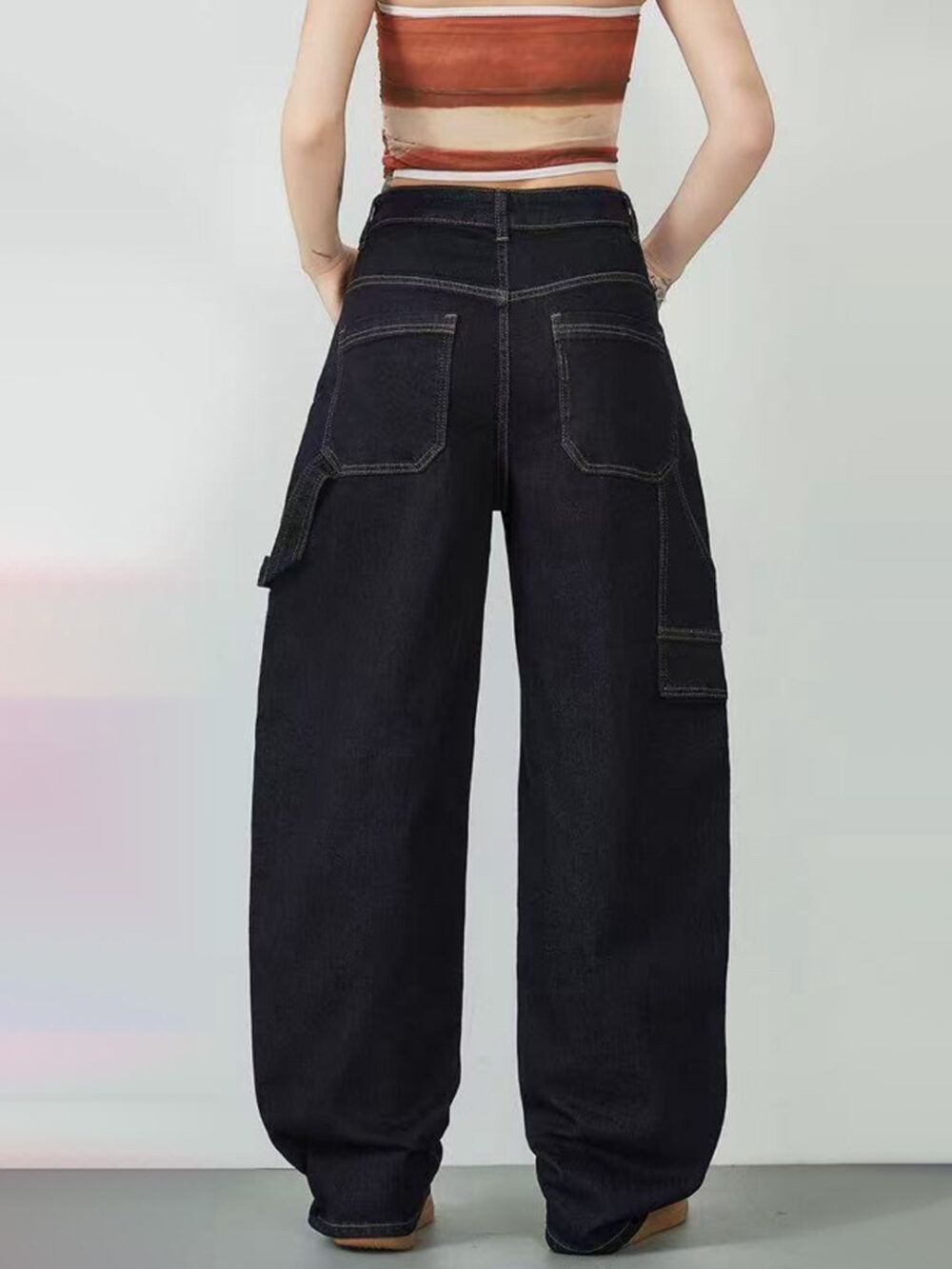 c 906 jean 2