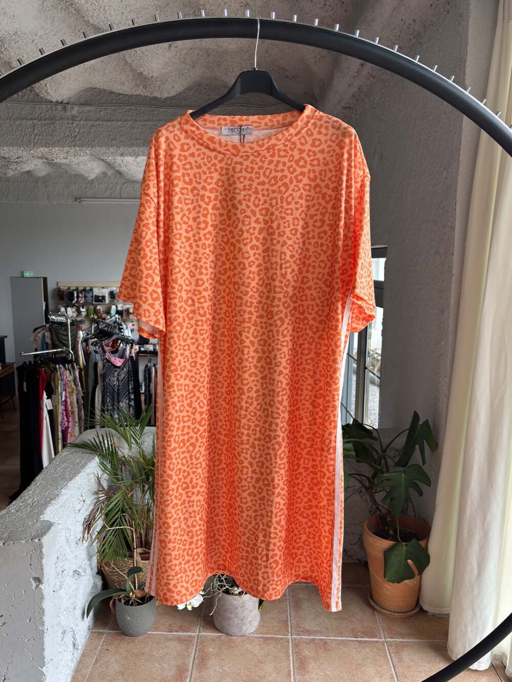 p portokali animal print midi forema