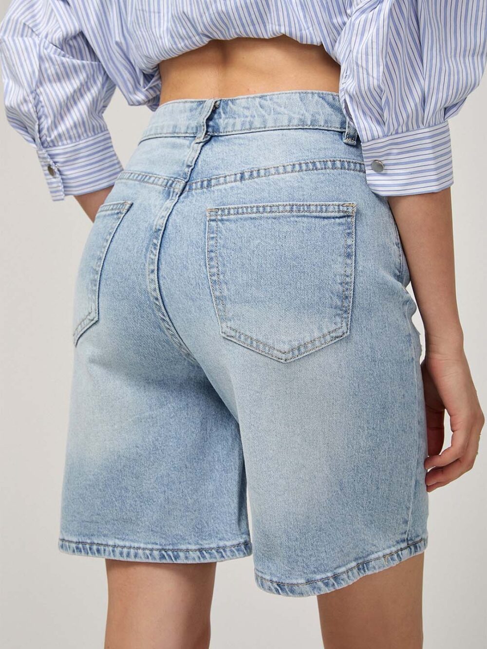 w shorts me skulakia 4 w shorts me skulakia 4