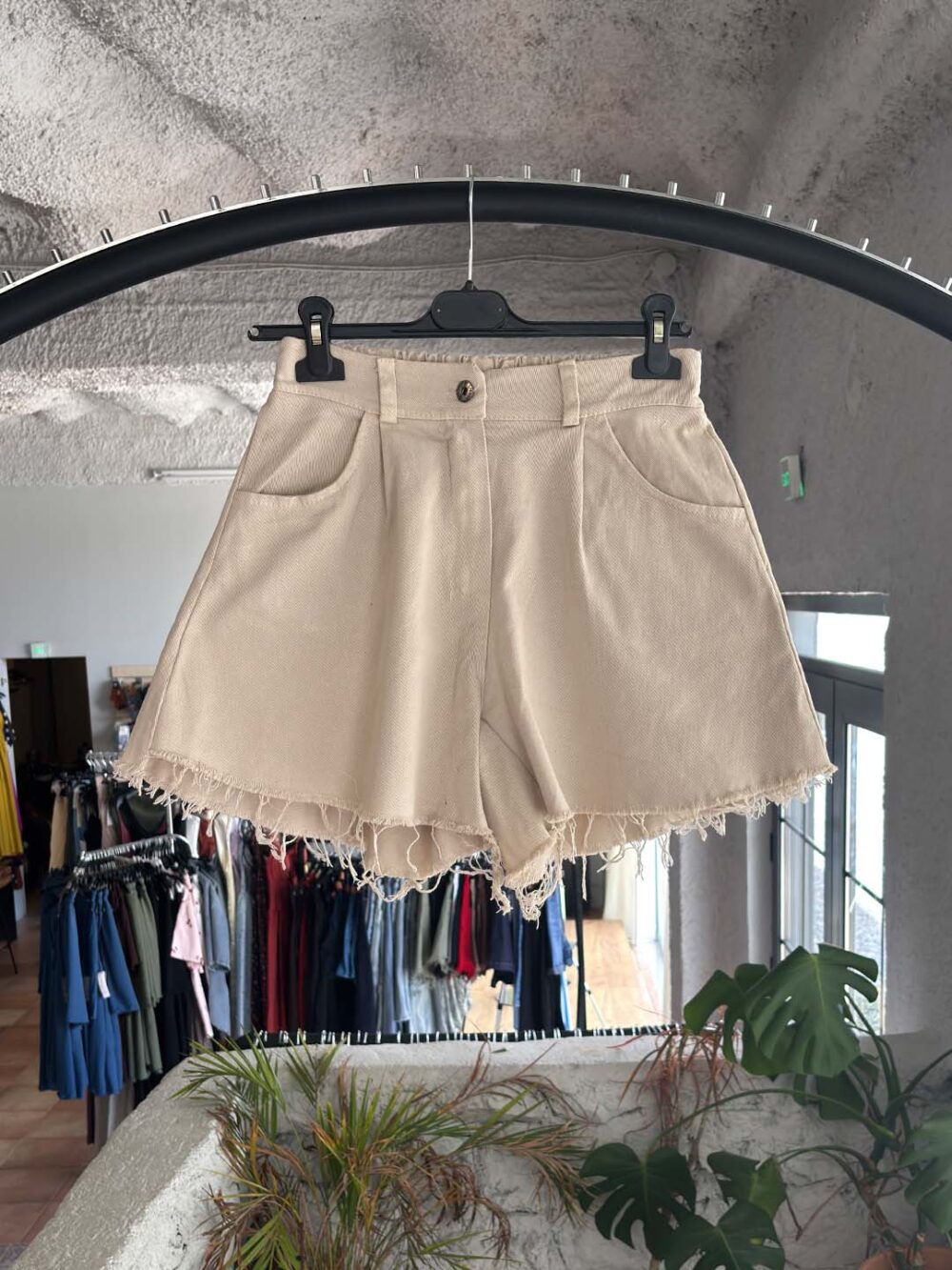 a mpez shorts me kseftia