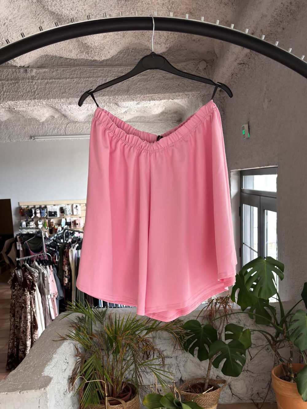 a roz shorts efe foustas