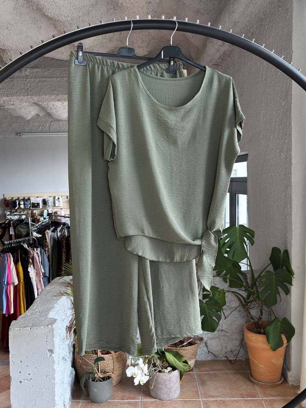 h xaki plus size set