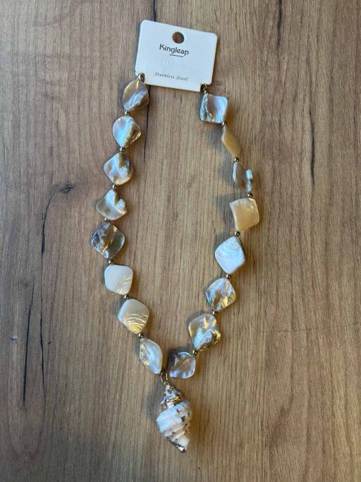 Κολιέ Ocean Shell με Φίλντισι Χάντρες