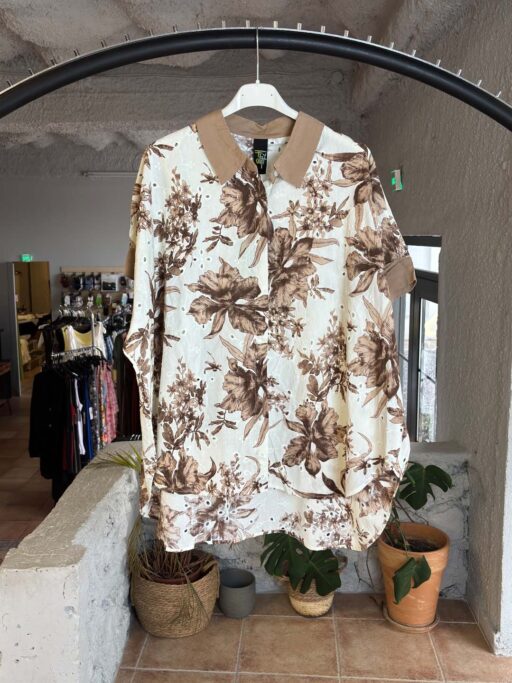 Plus Size Κιπούρ Πουκάμισο με Floral Print