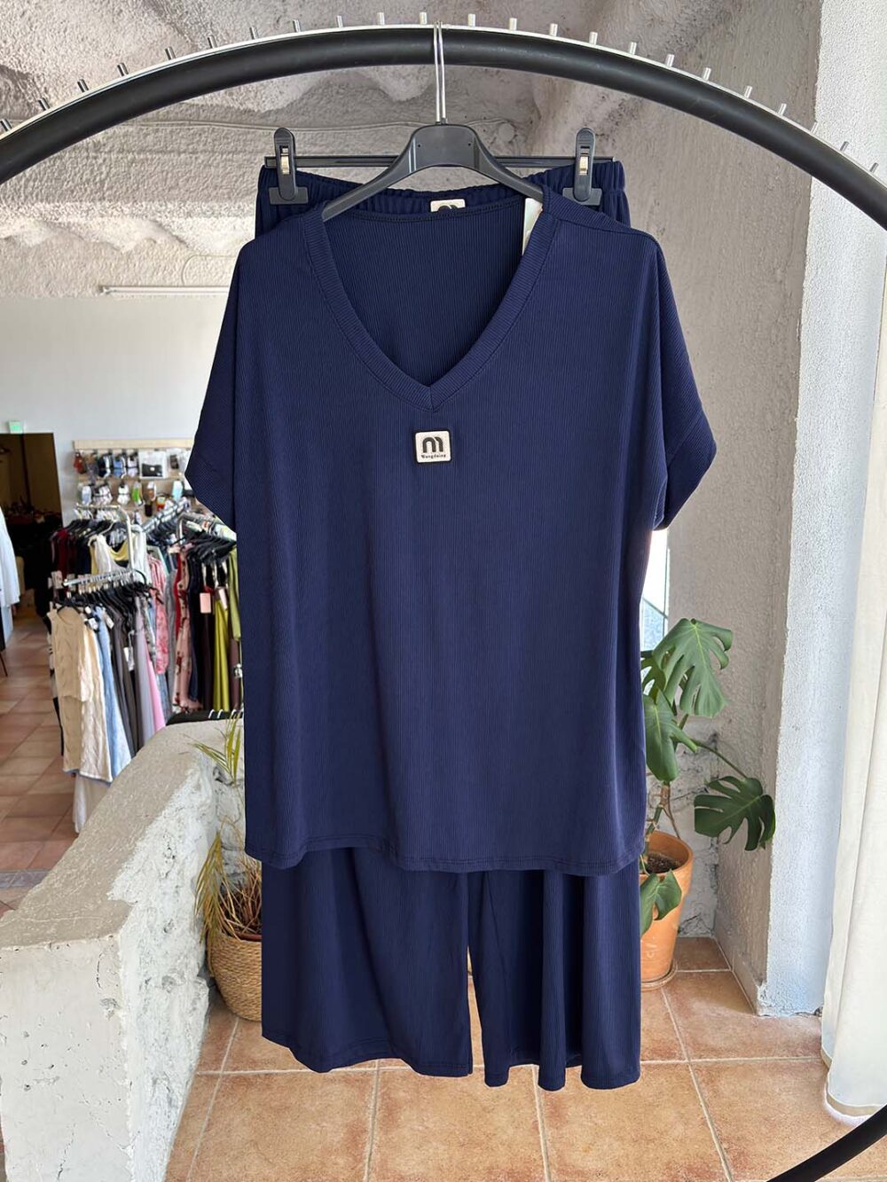 q mple skouro plus size rip set q mple skouro plus size rip set