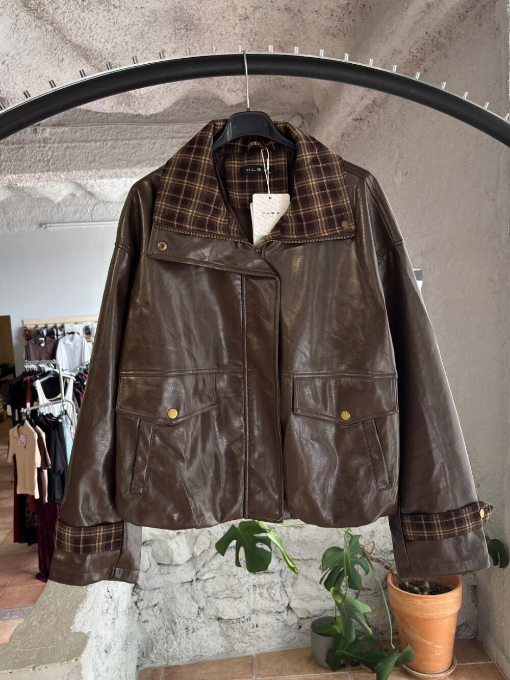 f 38040 chocola 1