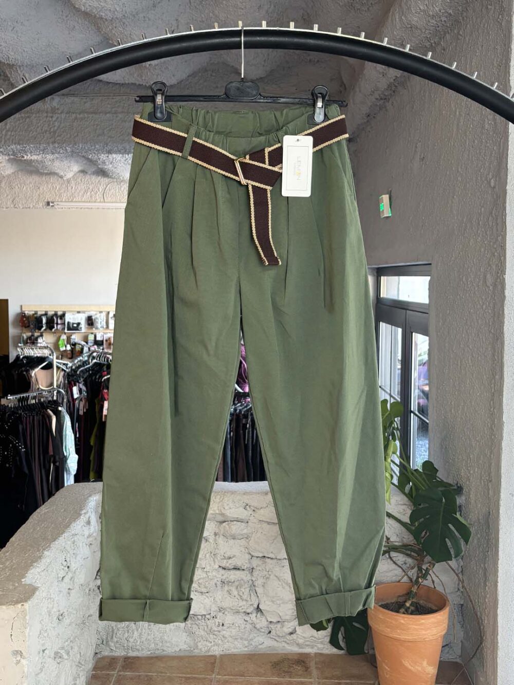 b xaki plus extra elastic