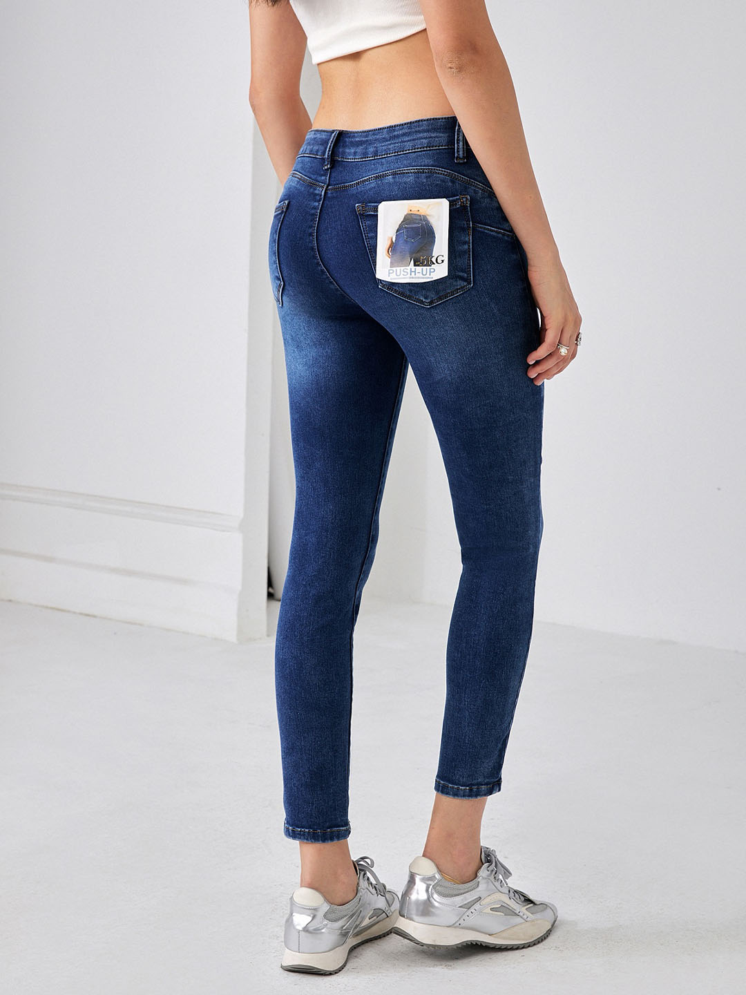 c 7700 skinny skouro mple 4