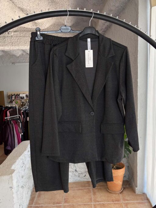 Plus Size Soft Herringbone Suit
