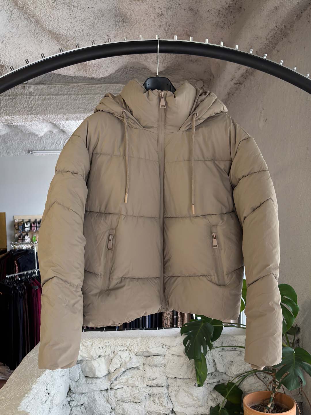 f pourou bomber 1