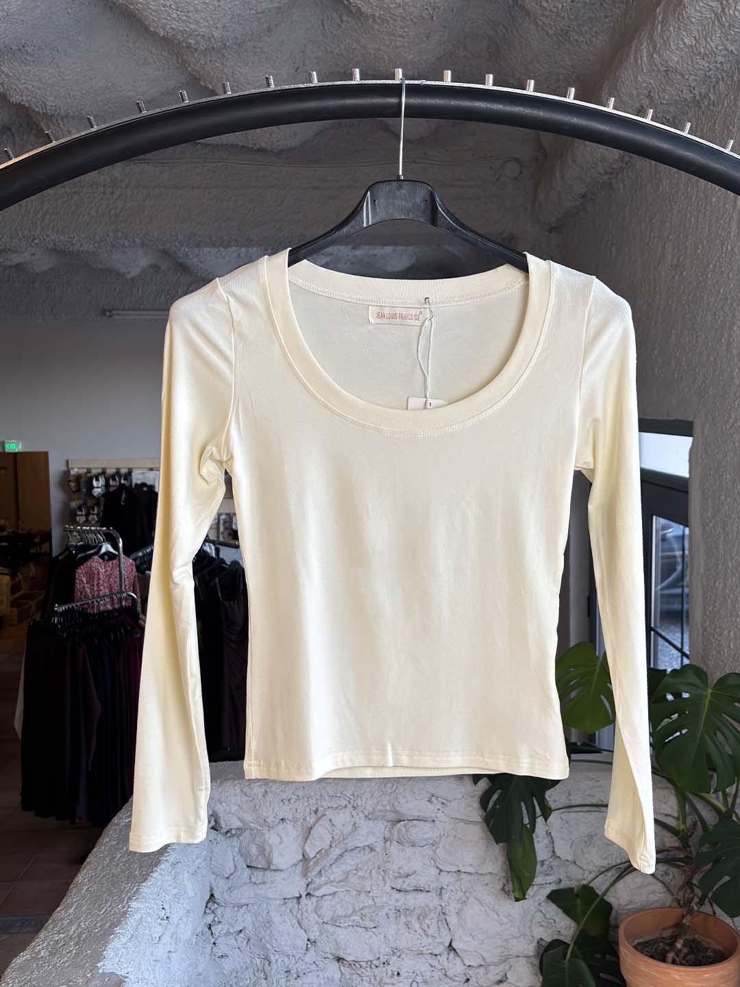 c 70712 cream mplouzaki