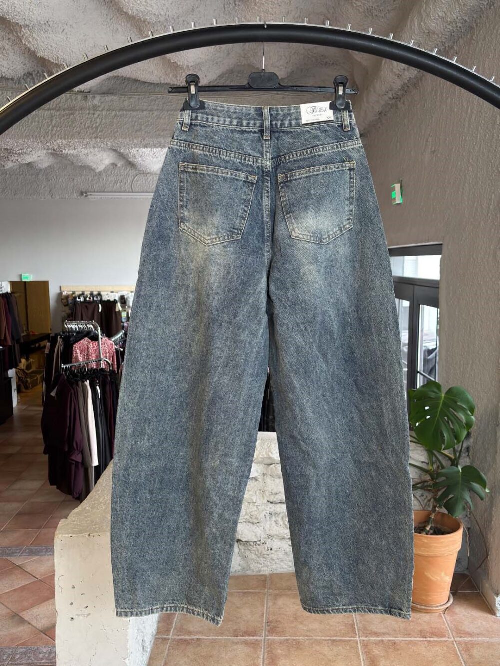 o baggy balloon jean 2 o baggy balloon jean 2